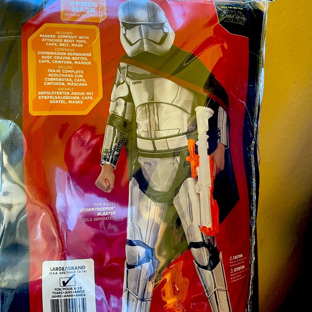 kids Halloween costume size 12-14 Captain Phasma